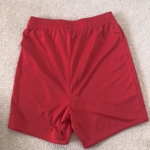 Stormtech Performance Red Athletic Shorts Kids L - Picture 2 of 3